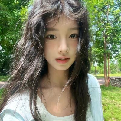 奇异人生马戏团 封面